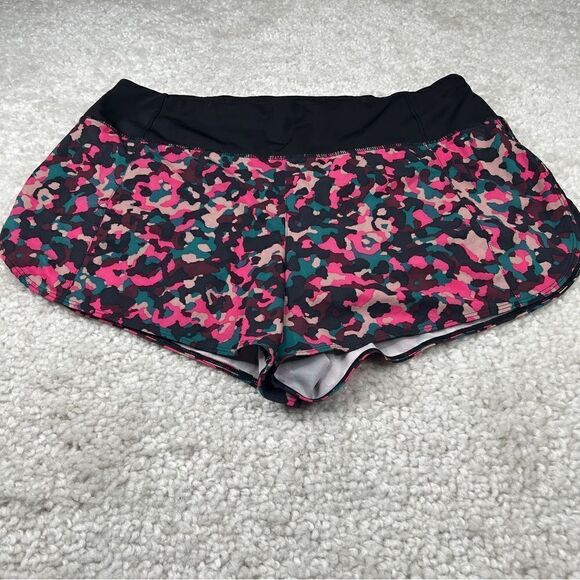 Athleta Running Free Pink Camo Print Short - Picture 2 of 6